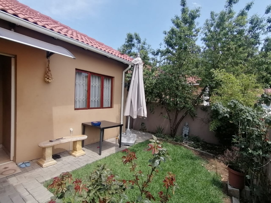 3 Bedroom Property for Sale in Waterval East North West